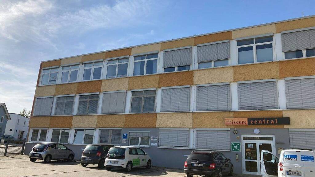 Bürogebäude zur Miete provisionsfrei 209 € 32 m² Bürofläche Badische Straße 3 Döbeln 04720