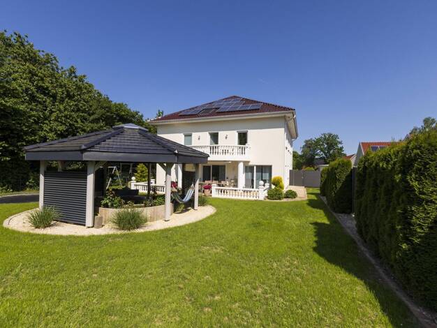 Einfamilienhaus zum Kauf provisionsfrei 885.000 € 9 Zimmer 367 m² 950 m² Grundstück Oetinghausen Hiddenhausen 32120