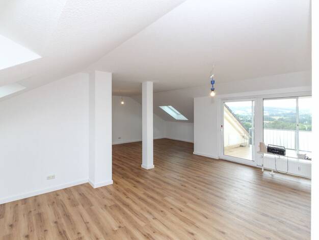Wohnung zur Miete 780 € 2 Zimmer 95 m² Bad Salzschlirf 36364
