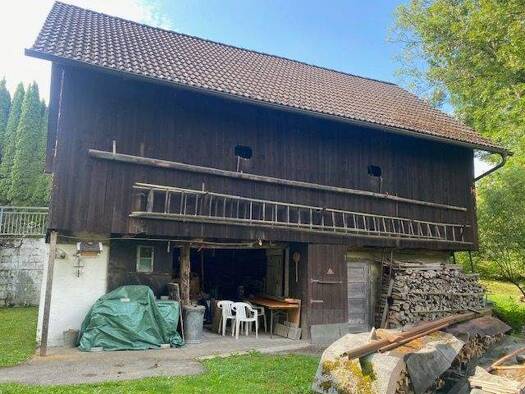 Haus zum Kauf 298.500 € 7 Zimmer 216 m² 2.000 m² Grundstück Susalitsch 15 Finkenstein am Faaker See 9585