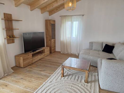 Wohnung zur Miete auf Zeit 1.990 € 2 Zimmer 90 m² frei ab 01.03.2027 Kolbermoor Kolbermoor 83059