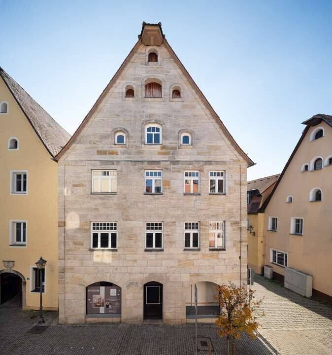 Haus zum Kauf - Ansicht 2