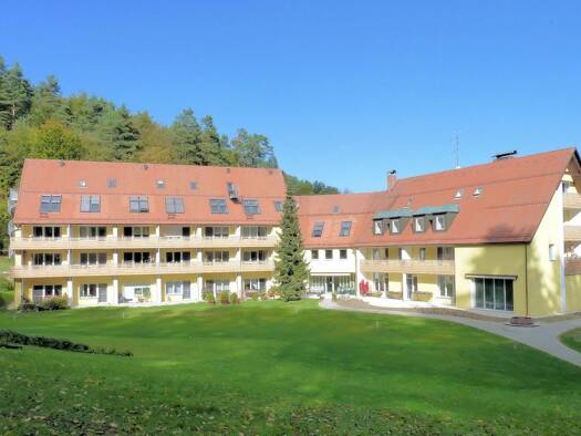 Wohnung zur Miete 364 € 2 Zimmer 56,1 m² 2. Geschoss frei ab 01.06.2026 Viktor-von-Scheffel-Straße 38 Gößweinstein 91327