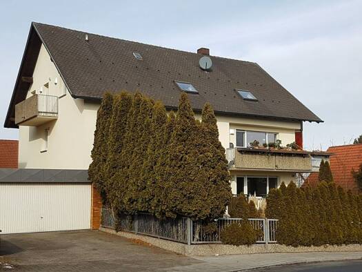 Terrassenwohnung zur Miete 1.090 € 4,5 Zimmer 130 m² Geschoss 1/2 frei ab 01.01.2027 Cadolzburger Straße 20 Wachendorf Cadolzburg 90556