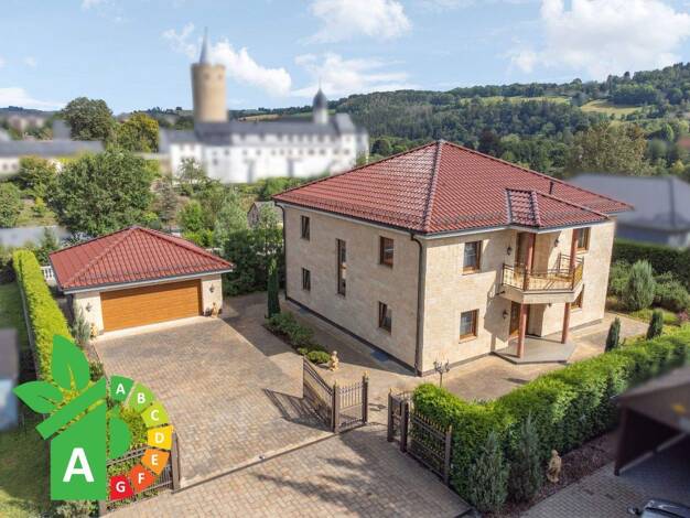 Villa zum Kauf 6 Zimmer 257 m² 2.113 m² Grundstück Zschopau 09405