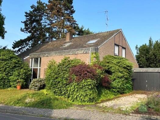 Haus zum Kauf 399.000 € 7 Zimmer 178,8 m² 722 m² Grundstück Lobberich Nettetal 41334
