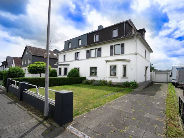 Mehrfamilienhaus zum Kauf 625.000 € 9 Zimmer 209 m² 1.352 m² Grundstück Broich Mülheim 45479