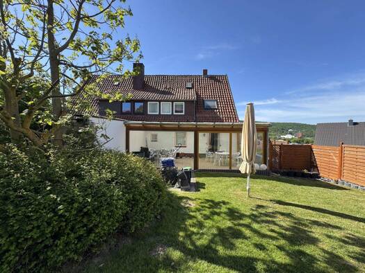 Doppelhaushälfte zum Kauf 149.000 € 4 Zimmer 100,5 m² 527 m² Grundstück frei ab sofort Bad Salzdetfurth 31162