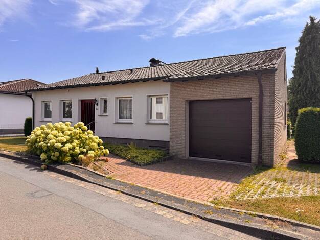 Bungalow zum Kauf 320.000 € 4 Zimmer 139 m² 737 m² Grundstück Werl-Aspe Bad Salzuflen 32107