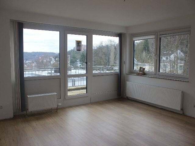 Wohnung zur Miete 800 € 2 Zimmer 55 m²<br/>Wohnfläche 2.<br/>Geschoss 01.02.2025<br/>Verfügbarkeit Grassenberg Marburg 35037