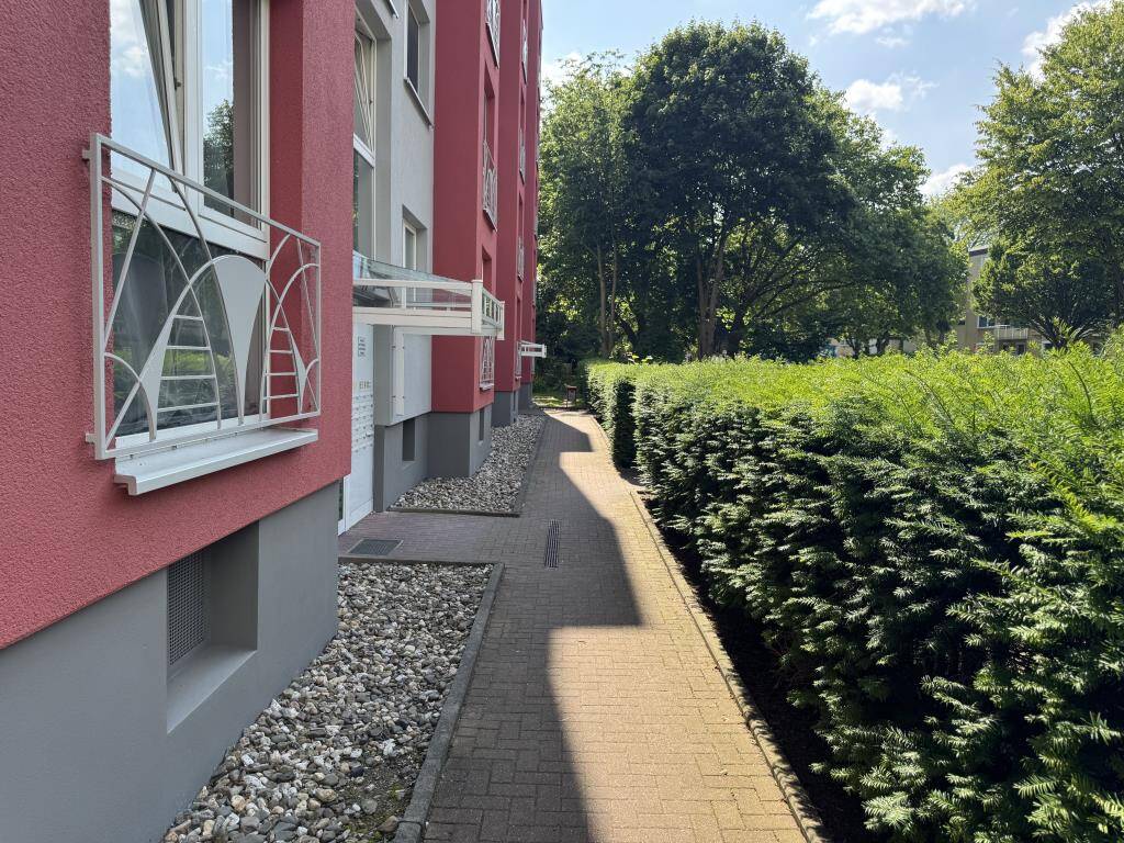 Property thumbnail 3