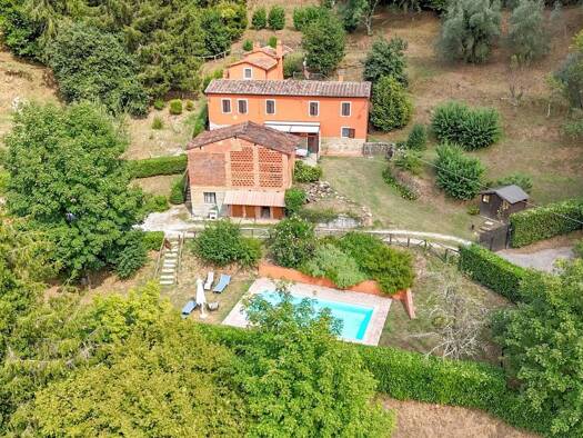 Bauernhaus zum Kauf 590.000 € 7 Zimmer 260 m² 20.000 m² Grundstück Panoramablick Pescia 51017