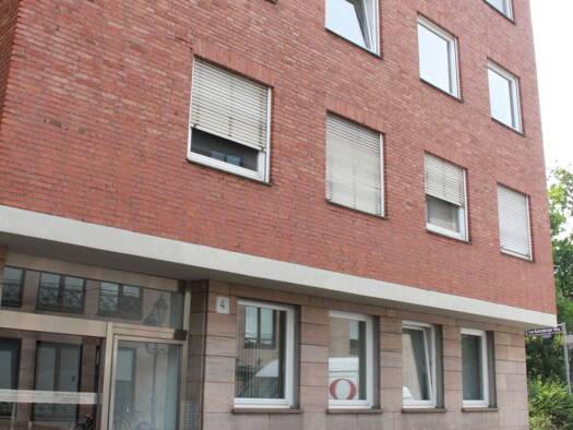 Wohnung zur Miete 770 € 2 Zimmer 67,4 m² 1. Geschoss frei ab 16.09.2025 Hans-Sachs-Platz 4 Sebald Nürnberg 90403