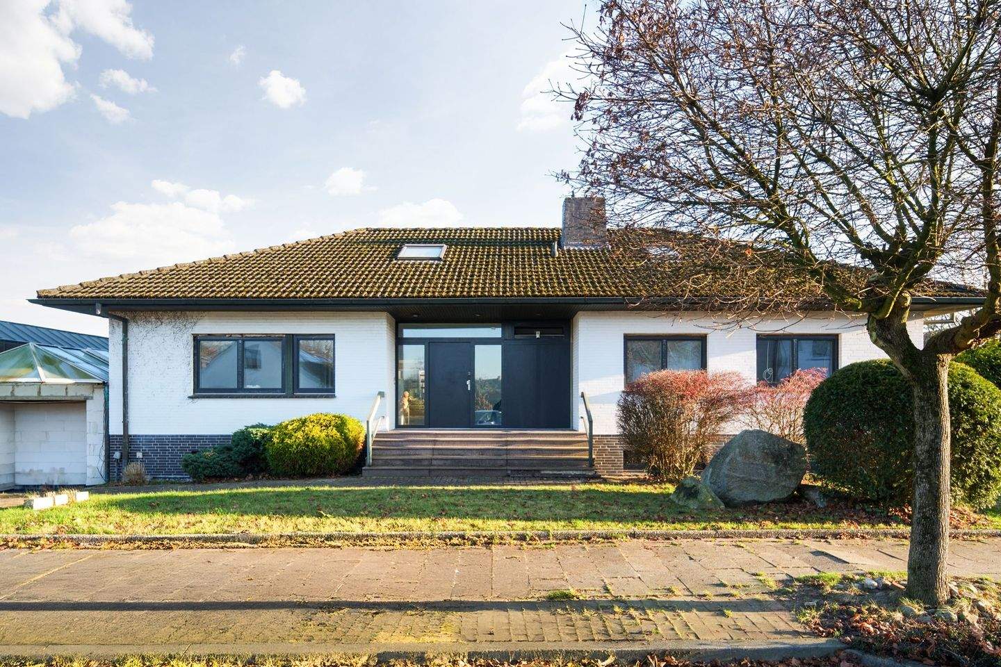 Einfamilienhaus zum Kauf - Ansicht 2