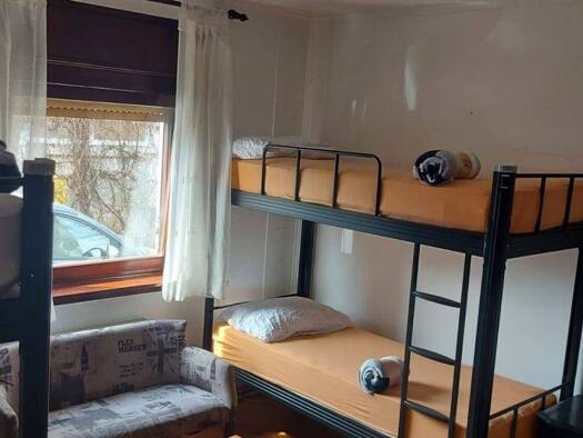 Einfamilienhaus zur Miete 1.000 € 4 Zimmer 91 m² Zagreb 10000