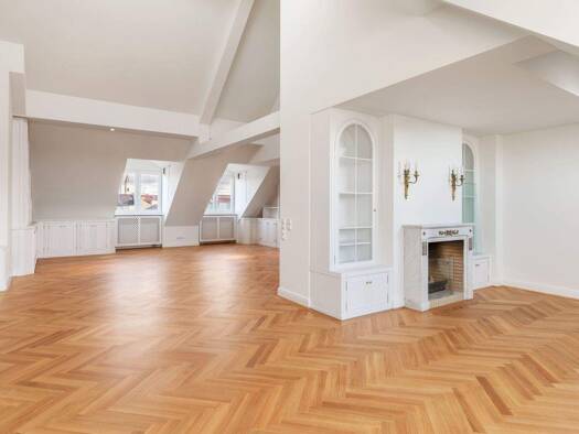 Wohnung zur Miete 6.740 € 4 Zimmer 246 m² 5. Geschoss Maxvorstadt München 80799