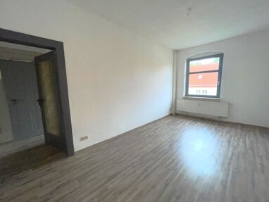 Wohnung zur Miete 250 € 2 Zimmer 50,7 m² 2. Geschoss Franz-Hübsch-Str. 7 Hainichen Hainichen 09661