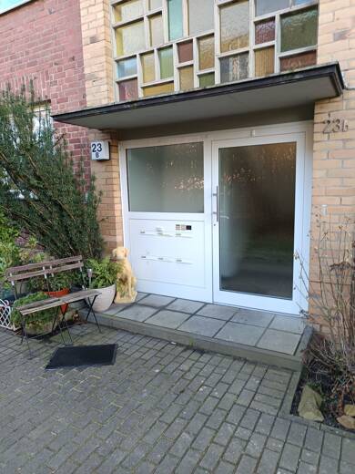 Wohnung zum Kauf 132.900 € 3 Zimmer 60 m² Dachgeschoss, 2. Geschoss frei ab sofort Friedensstr. 23b Glehn Korschenbroich 41352