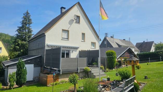 Einfamilienhaus zum Kauf 269.000 € 5 Zimmer 125 m² 630 m² Grundstück Herdorf Herdorf 57562