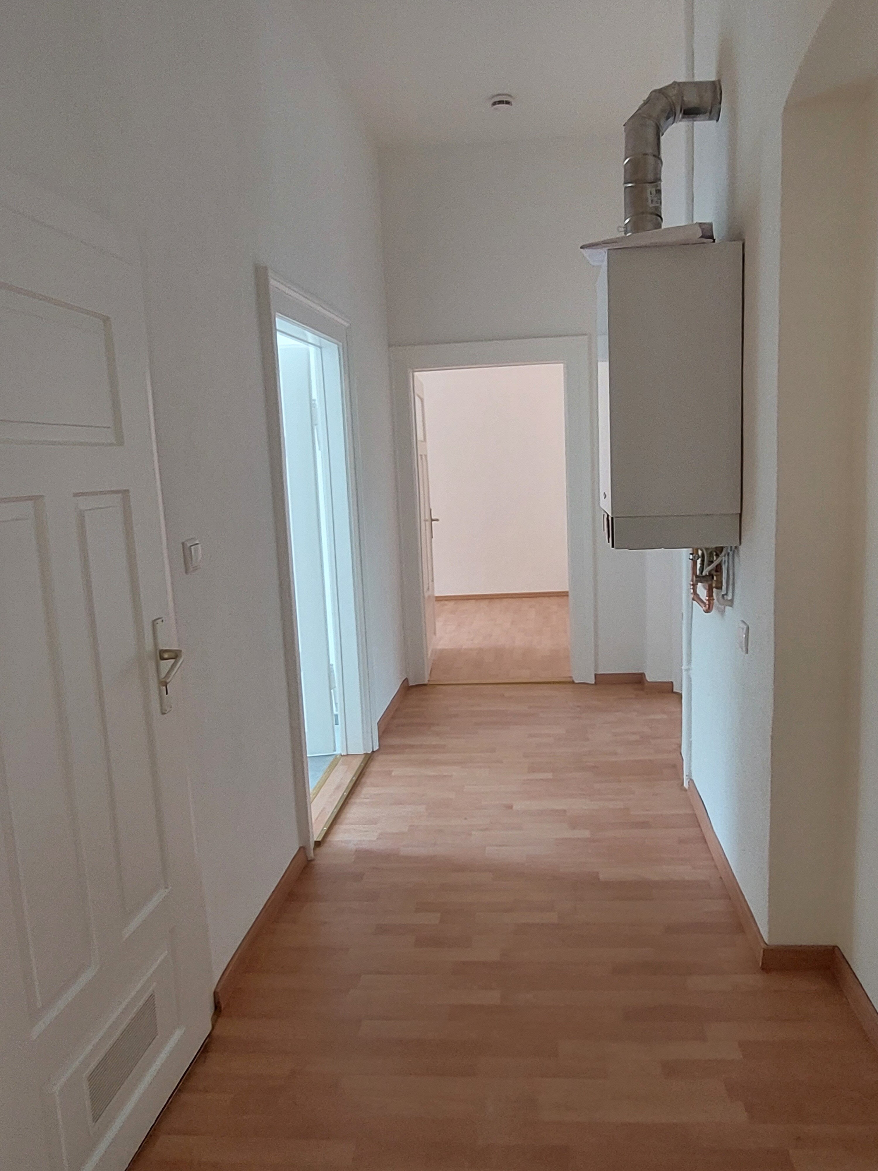 Wohnung zur Miete 800 € 3 Zimmer 81 m²<br/>Wohnfläche 1.<br/>Geschoss ab sofort<br/>Verfügbarkeit Eisberg Amberg 92224