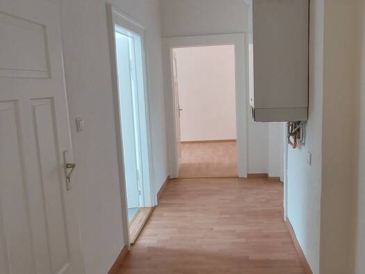 Wohnung zur Miete 780 € 3 Zimmer 81 m² Geschoss 1/3 frei ab 01.12.2025 Amberg 92224