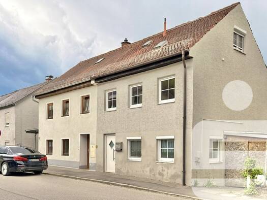 Doppelhaushälfte zum Kauf 192.000 € 4 Zimmer 85 m² 125 m² Grundstück frei ab sofort Neumarkt-Sankt Veit Neumarkt-Sankt Veit 84494