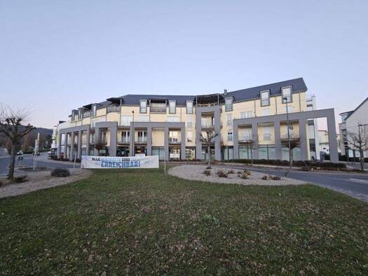 Wohnung zur Miete 680 € 2 Zimmer 64 m² Irrel 54666