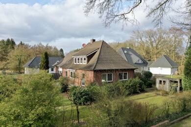Mehrfamilienhaus zum Kauf 9 Zimmer 240 m² 2.743 m² Grundstück Heeslingen Heeslingen 27404