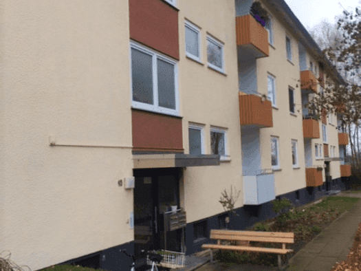 Wohnung zur Miete 670 € 4 Zimmer 91,9 m² 2. Geschoss frei ab sofort Fuchsstr 12 Lage Lage 32791