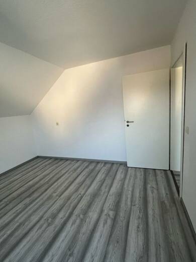 Wohnung zur Miete 450 € 3 Zimmer 48 m² Dachgeschoss, 3. Geschoss frei ab sofort Kurzer Weg 2 Lintorf Bad Essen 49152