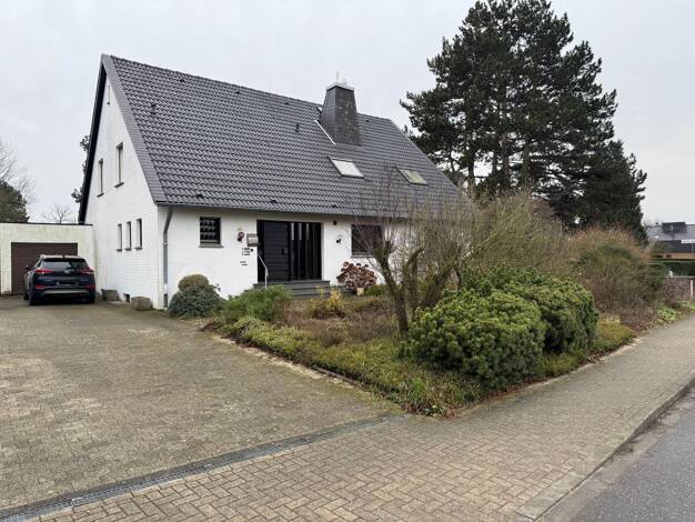 Haus zum Kauf 459.000 € 8 Zimmer 186,5 m² 988 m² Grundstück Golkrath Erkelenz 41812