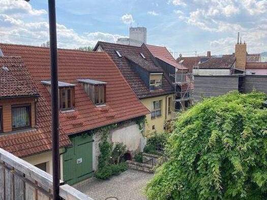 Haus zum Kauf 385.000 € 9 Zimmer 229 m² 256 m² Grundstück frei ab sofort Zell a. Main 97299