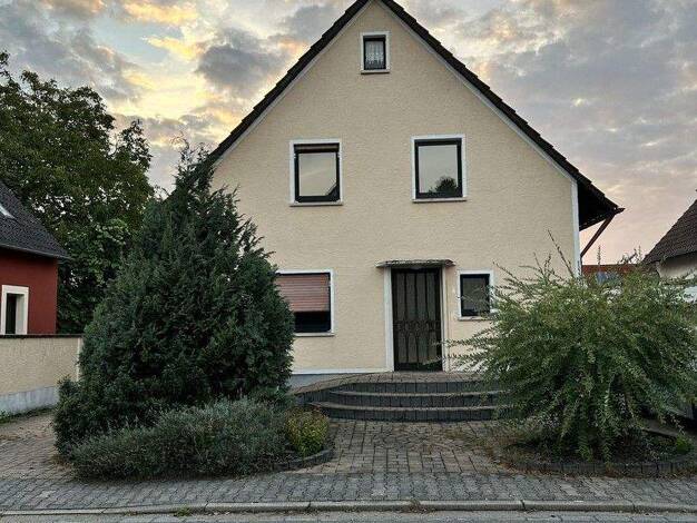 Einfamilienhaus zum Kauf provisionsfrei 579.000 € 5 Zimmer 140 m² 826 m² Grundstück Harxheim 55296