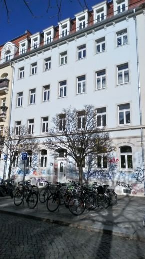 Wohnung zur Miete 550 € 3 Zimmer 64,8 m²<br/>Wohnfläche 4.<br/>Geschoss ab sofort<br/>Verfügbarkeit Sebnitzer Straße 27 Äußere Neustadt (Frühlingstr.) Dresden 01099