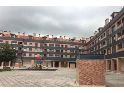 Wohnung zum Kauf 147.200 € 1 Zimmer 129 m² 21. Geschoss Siero 33420