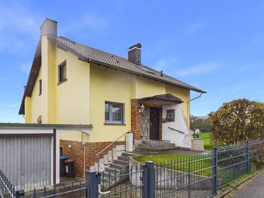 Einfamilienhaus zum Kauf 447.000 € 8 Zimmer 193 m² 603 m² Grundstück Eschbach Usingen 61250