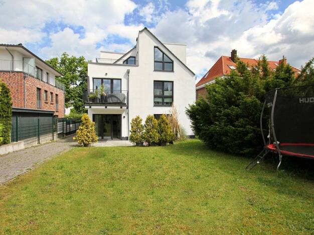 Wohnung zum Kauf - Erstbezug 698.000 € 3 Zimmer 103 m² Wellingsbüttel Wandsbek 22391