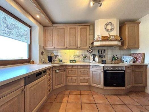 Doppelhaushälfte zum Kauf 325.000 € 4 Zimmer 123,6 m² 421,5 m² Grundstück Altmannstein 93336