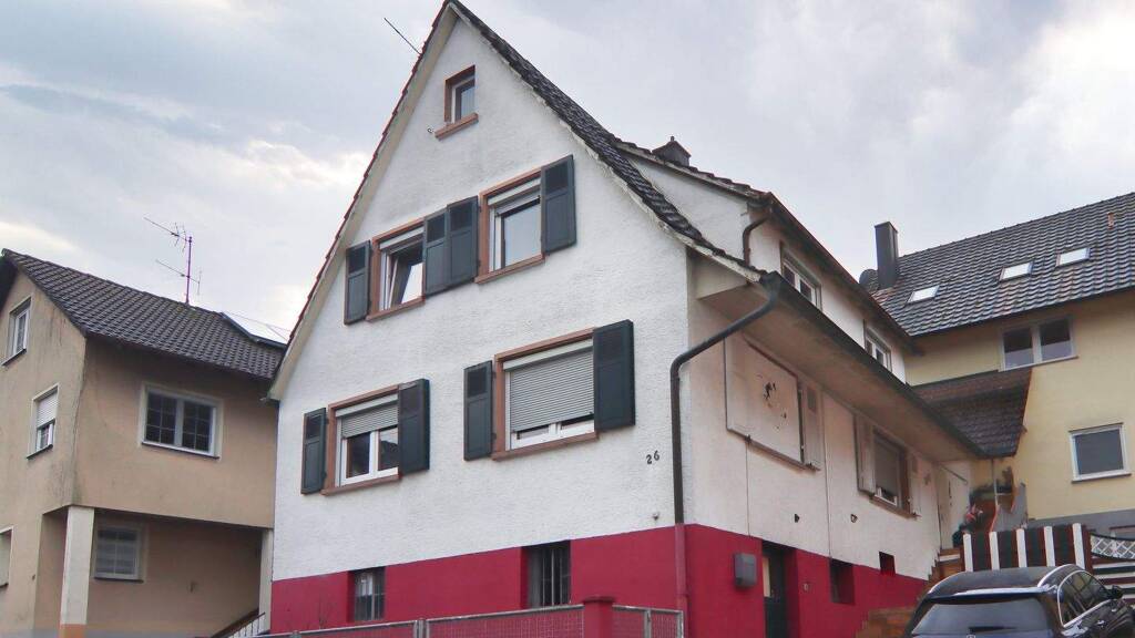 Wohnung zum Kauf 269.000 € 8 Zimmer 156 m² 2 Geschosse frei ab 01.06.2026 Waldstraße 26 Sulz Lahr/Schwarzwald 77933