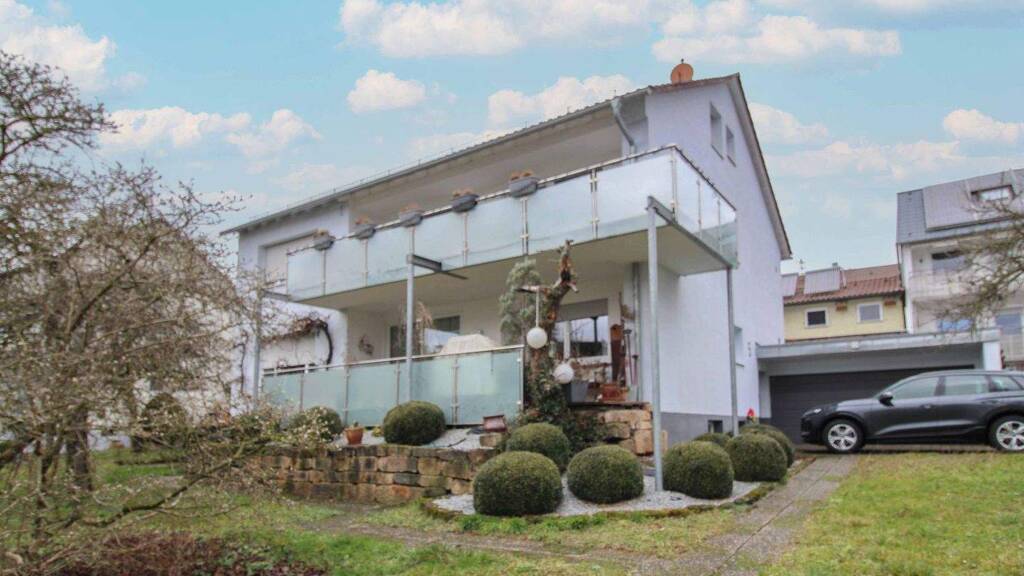 Mehrfamilienhaus zum Kauf als Kapitalanlage geeignet 940.000 € 10 Zimmer 322 m² 790,3 m² Grundstück Musberg Leinfelden-Echterdingen 70771