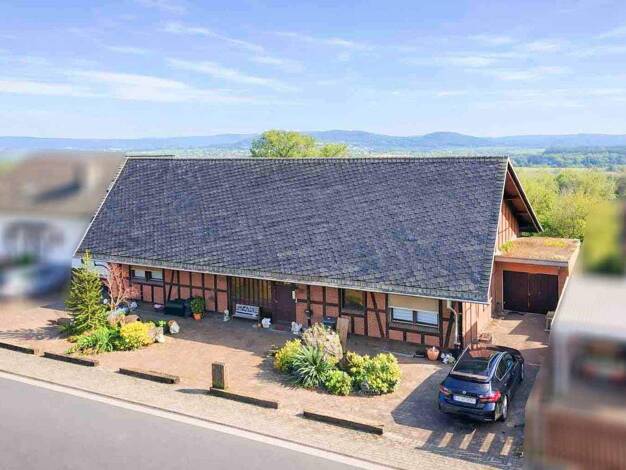 Einfamilienhaus zum Kauf 550.000 € 6 Zimmer 226 m² 1.097 m² Grundstück Rothenbergen Gründau 63584