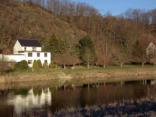 Haus zum Kauf 270.000 € 11 Zimmer 211 m² 2.900 m² Grundstück Fischendorf Leisnig 04703