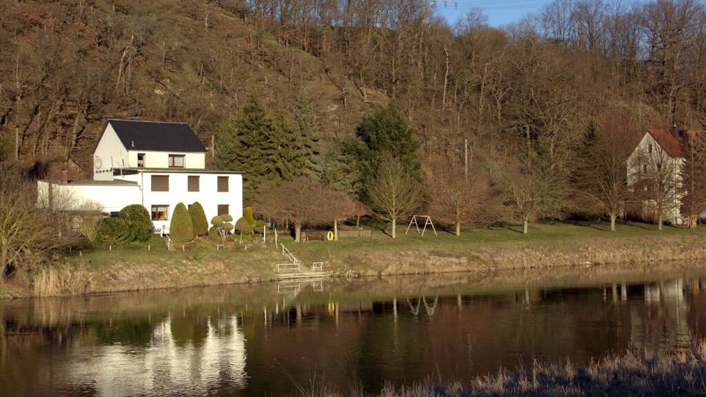 Haus zum Kauf 270.000 € 11 Zimmer 211 m² 2.900 m² Grundstück Fischendorf Leisnig 04703