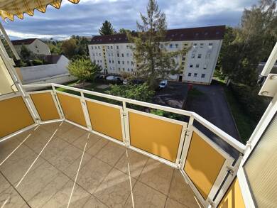 Wohnung zur Miete 443 € 4 Zimmer 71,4 m² 3. Geschoss frei ab sofort Wiesestraße 214 Debschwitz Gera 07548