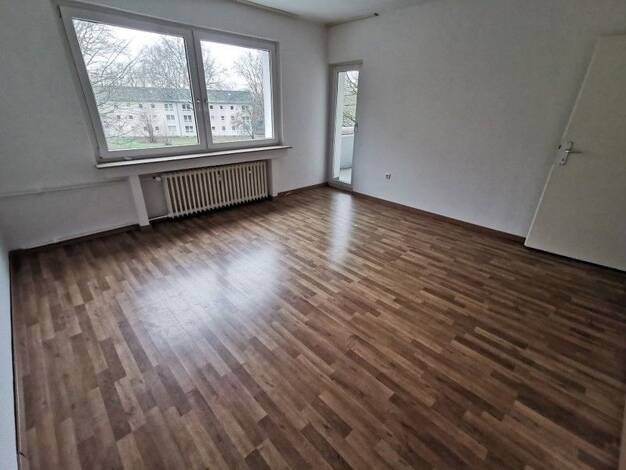 Wohnung zur Miete 615 € 4 Zimmer 70 m² 2. Geschoss frei ab 15.10.2026 Leithestraße 128 Ückendorf Gelsenkirchen 45886