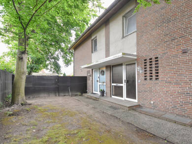 Haus zum Kauf provisionsfrei 325.000 € 8 Zimmer 210 m² 743 m² Grundstück Friesoythe Friesoythe 26169