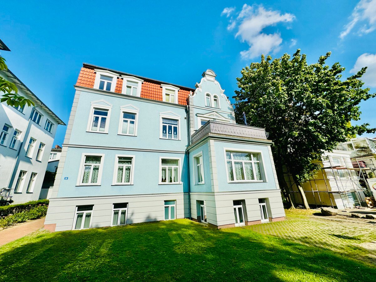 Wohnung zum Kauf 395.000 € 2 Zimmer 79 m²<br/>Wohnfläche EG<br/>Geschoss Schillerstr. 8 Warnemünde Rostock 18119