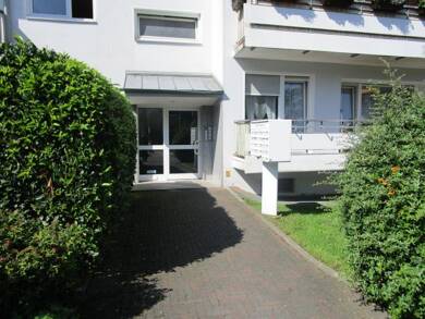 Wohnung zur Miete 560 € 2 Zimmer 56,8 m² Dachgeschoss, 3. Geschoss frei ab 01.07.2025 Bavierstraße 8 Erkrath - Mitte Erkrath 40699