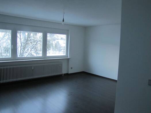 Wohnung zur Miete 895 € 3 Zimmer 89 m² Geschoss 2/3 frei ab sofort Hauptstraße 108 Vockenhausen Eppstein 65817