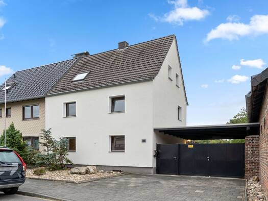 Einfamilienhaus zum Kauf 499.000 € 10 Zimmer 275,5 m² 2.686 m² Grundstück frei ab sofort Delhoven Dormagen 41540